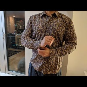 Men’s Daisy Print Fitted Button Down Shirt, Sz XL